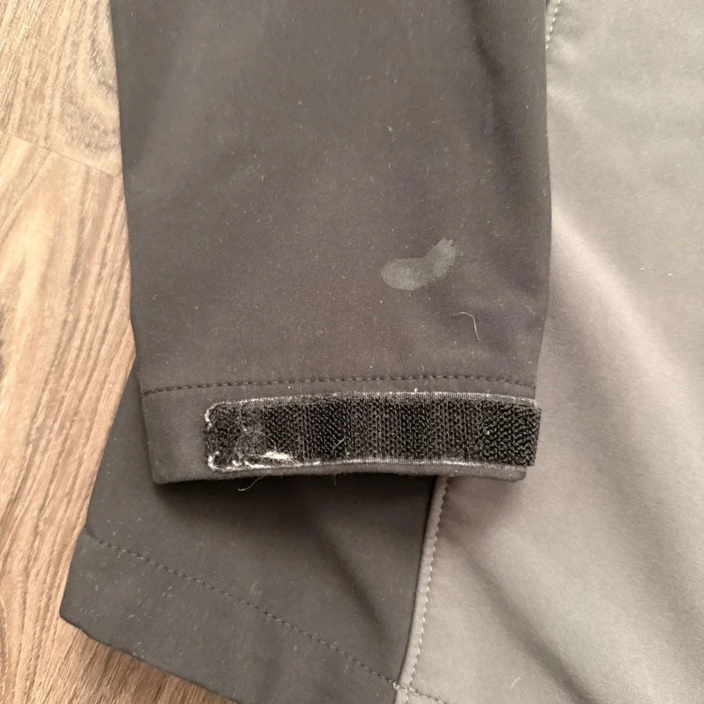 The North Face Softshell Jacket Grey Black Full Zip Outdoor Activewear small